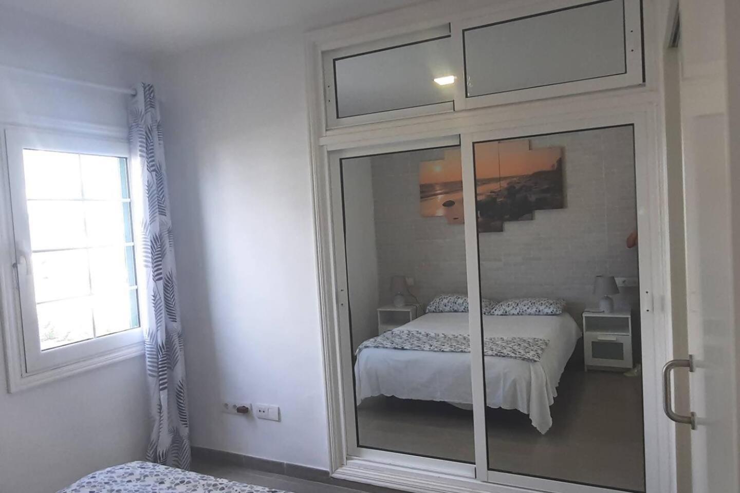 Puerto Del Carmen Near Fast Wifi Pool Apartment